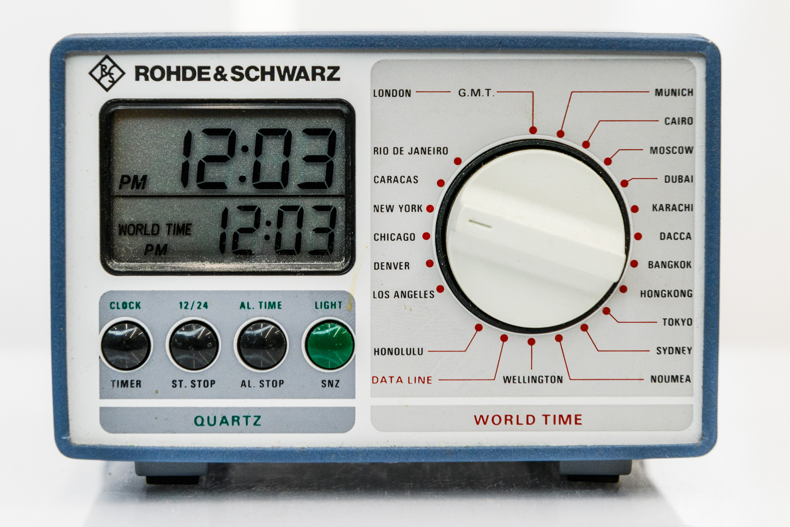 R&S Toy World Clock image